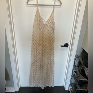 En Creme Maxi Dress
